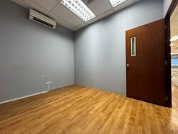 Benoi Road (D22), Office #558322901